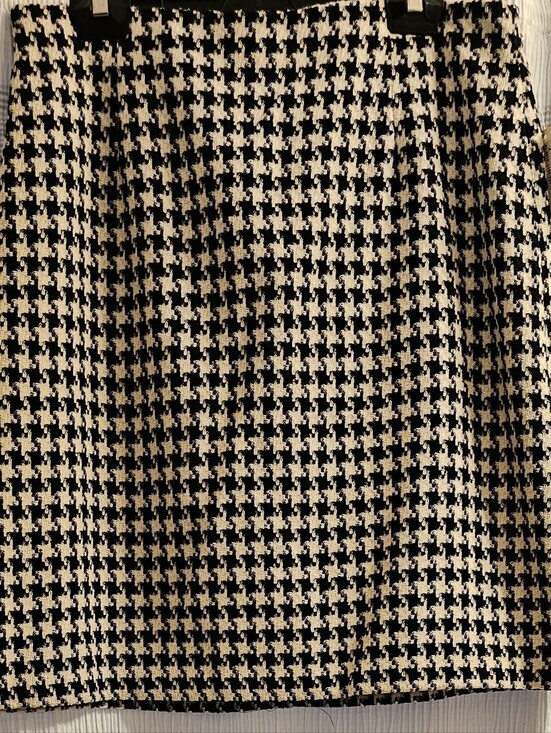 Liz Claiborne Dresses & Skirts - Y2K- LLiz Claiborne Black and White Houndstooth A-Line Skirt